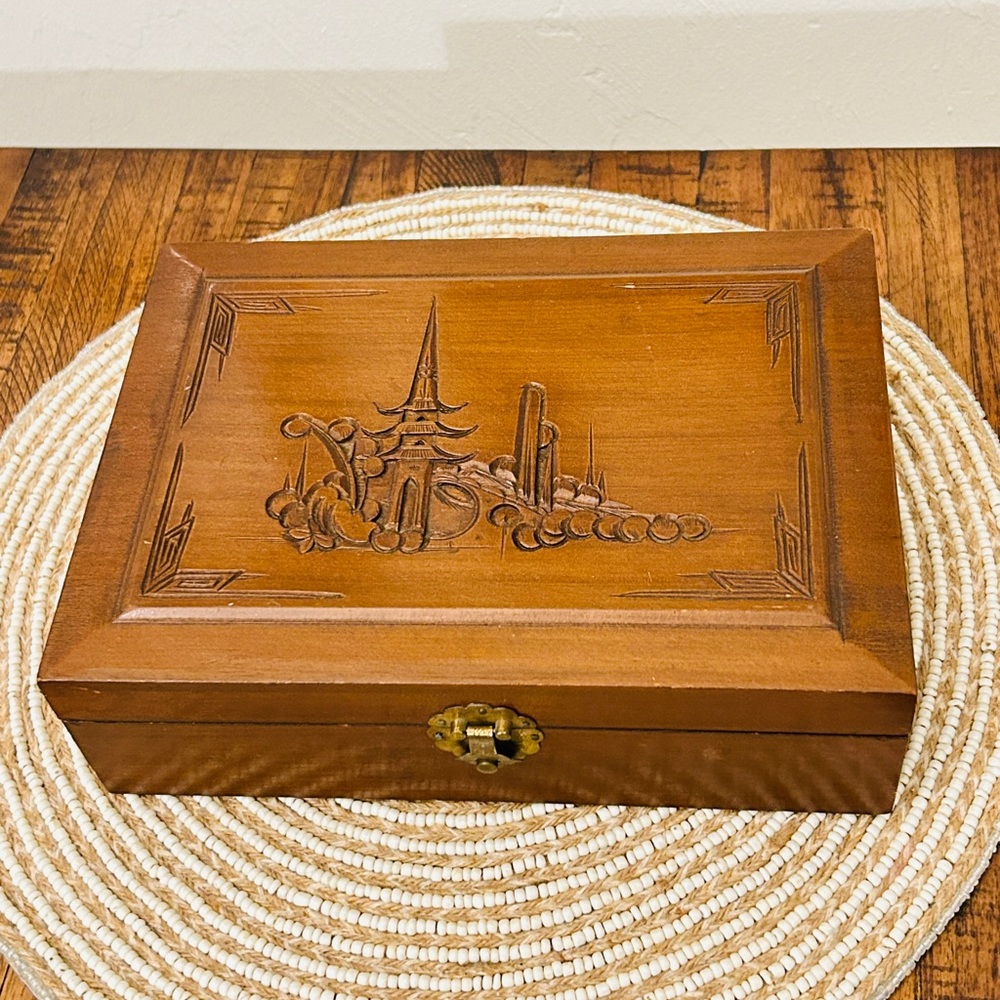 Vintage Carved Wooden Keepsake Box with Brass Latch - Brown